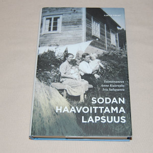 Sodan haavoittama lapsuus